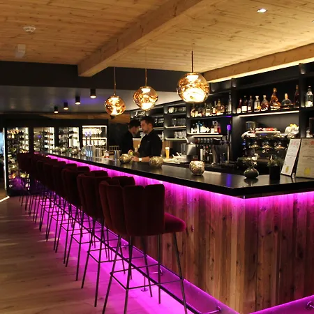 ألكساندر كيرشبرغ ان تيرول