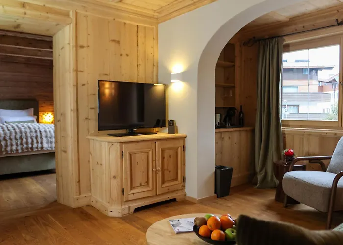 亚历山大酒店 酒店